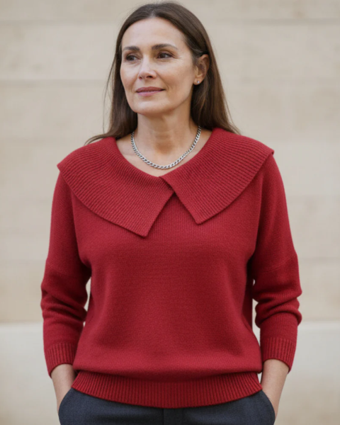 Lucia | Warm jumper with soft collar